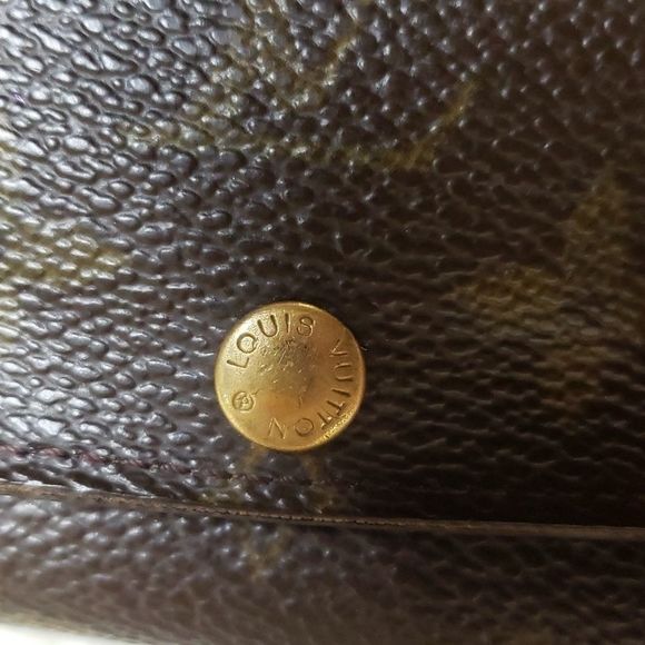 Louis Vuitton monogram key 🔑 holder - Picture 2 of 12